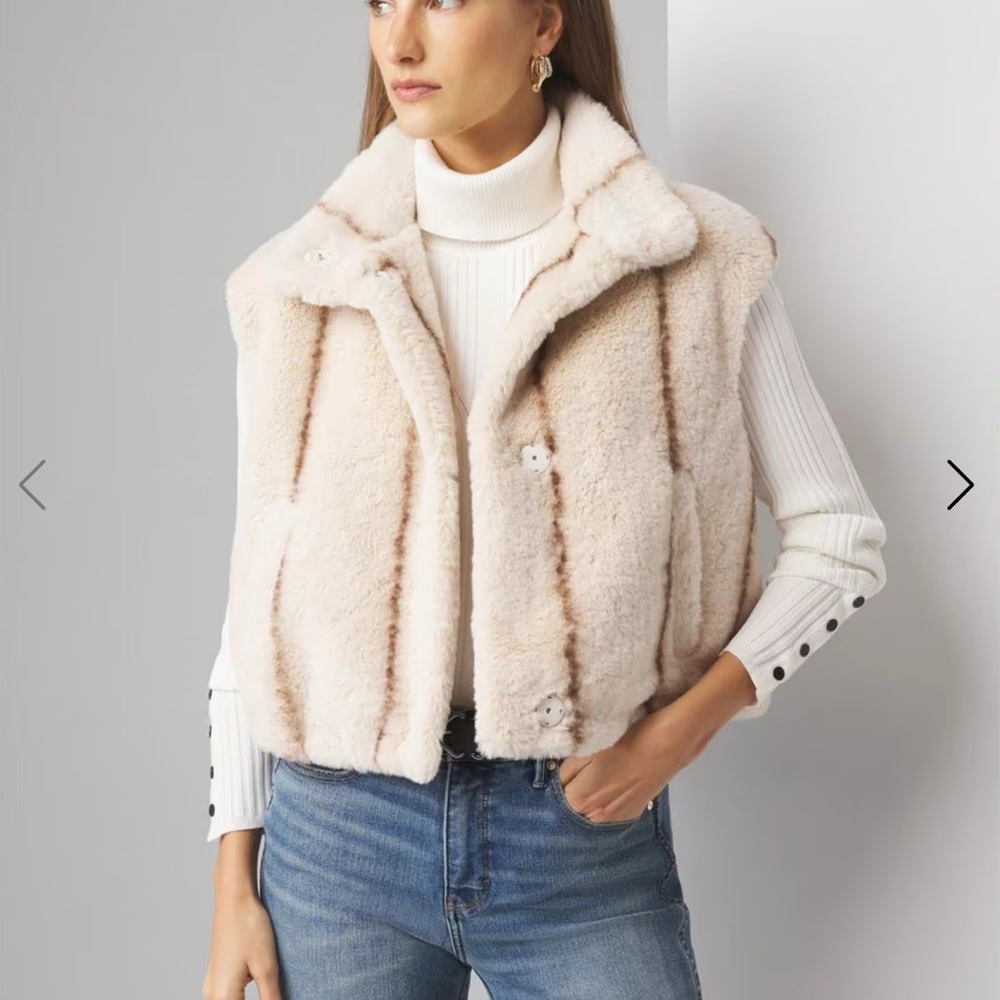 WHBM Cream Faux Fur Vest with Cozy Collar M NWT